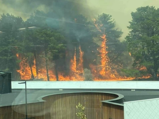 Fire in close proximity to Brindabella Business Park. Photo: Supplied.