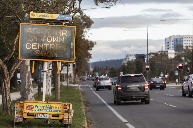 Sign in Canberra notifying drivers of 40km/h zone.